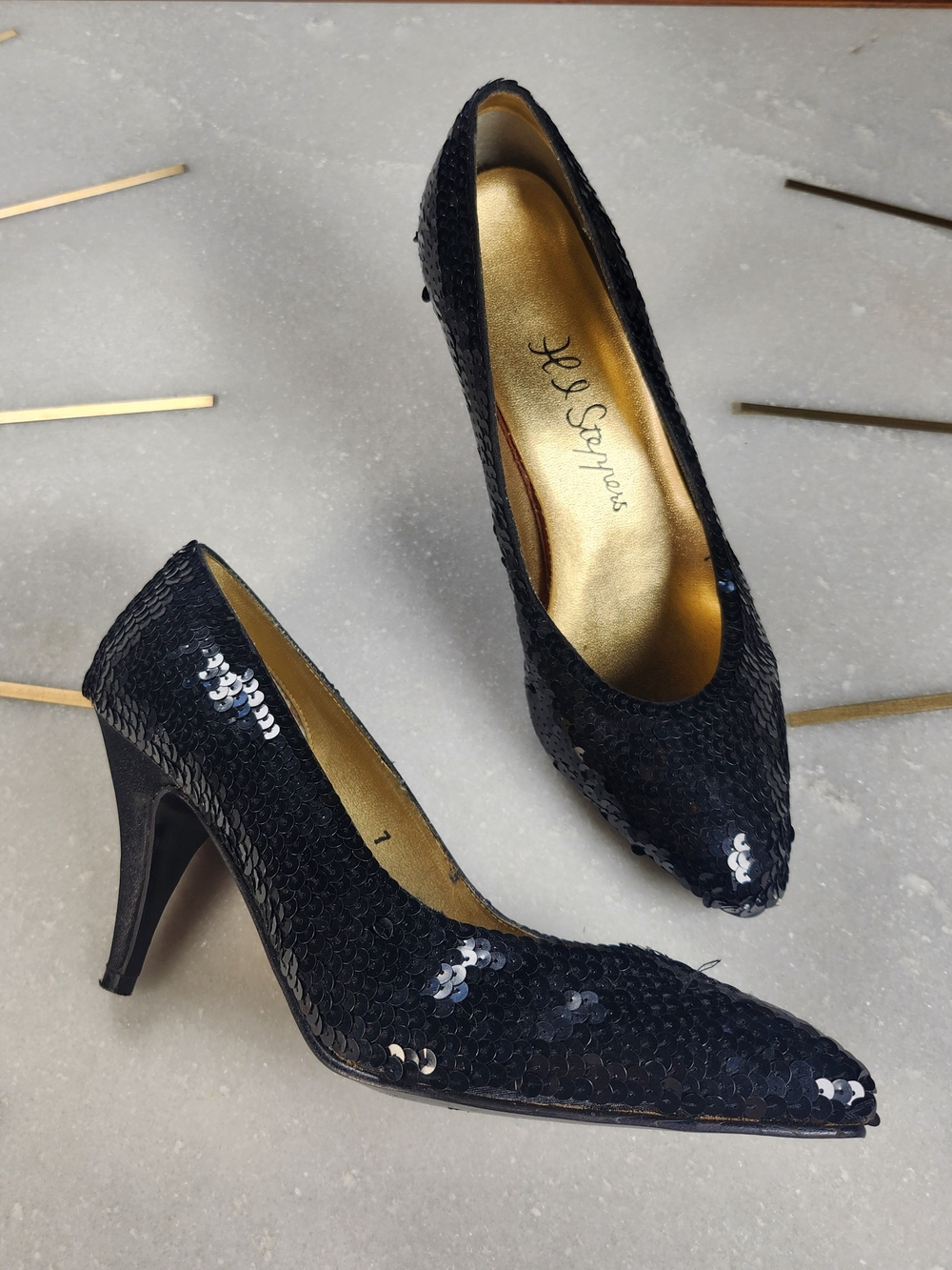 Vintage 80s Black Sequin Pointed-Toe Heels US 7 - Runs Small!